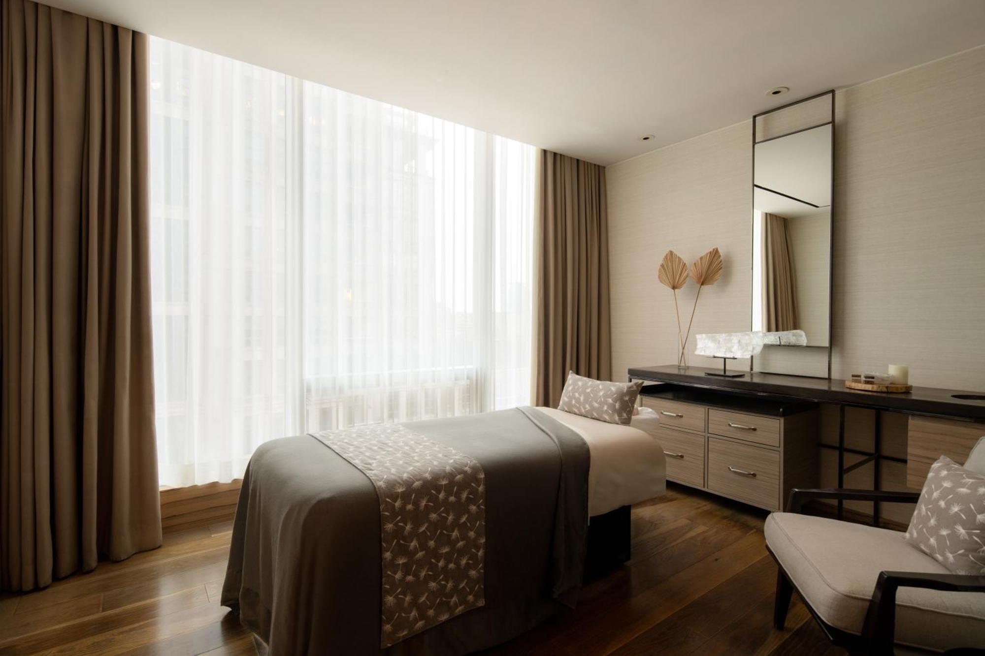 Four Seasons Hotel Toronto Luaran gambar